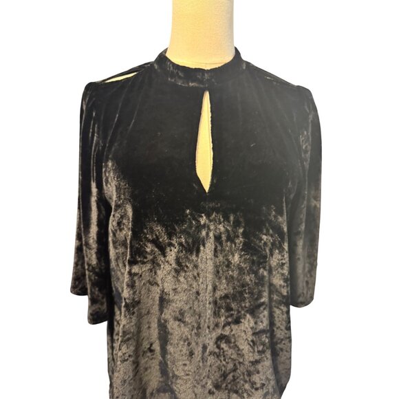 2/$30 J Brand Medium Black Crushed Velvet Dressy Keyhole Flowy Top - Picture 8 of 16